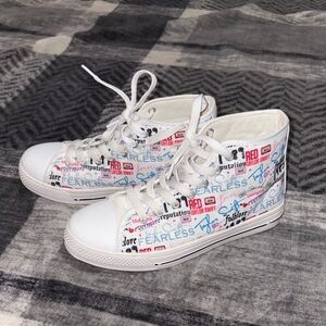 Taylor Swift Kids Sneakers in White with Red and Blue Accents
